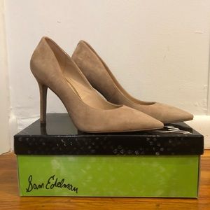 Sam Edelman Hazel Pump in Oatmeal